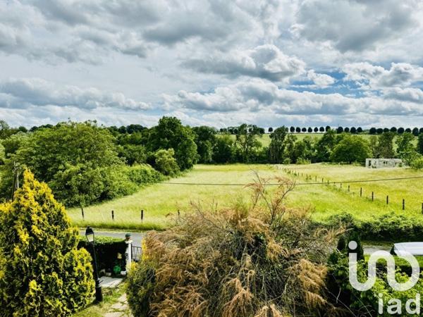 Maison 5 pièces de 150 m² à Santeny (94440)