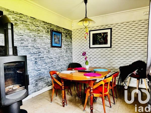 Maison 5 pièces de 150 m² à Santeny (94440)