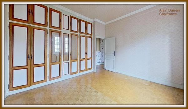Maison à vendre 5 pièces AGEN (47)-150 M2 - Cour-Jardin-Parking-Terrasse