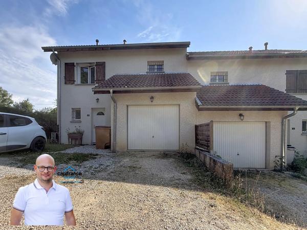 Maison 3 chambres – Jumelée par le garage – Terrain d'environ 450 m² – Saint-Genix-les-Villages