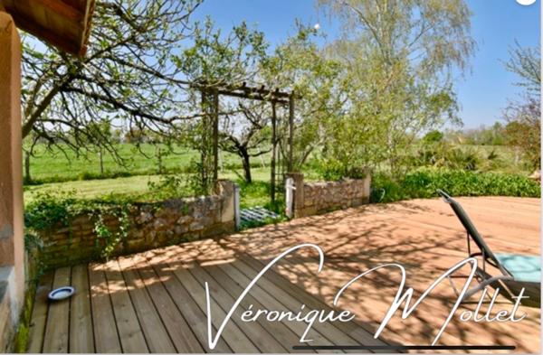 CHARMANT VILLAGE AUX PORTES DE LATRESNE - 20 MINUTES BORDEAUX CENTRE