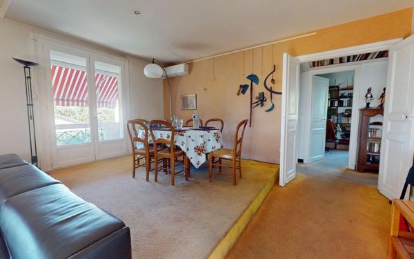 Maison à vendre    6 pièces • 176,02 m2 Montpellier