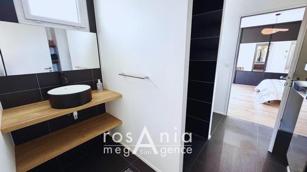 Maison à TALMONT-SAINT-HILAIRE, 85440 - 6 pièces 245m²