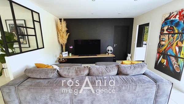 Maison à TALMONT-SAINT-HILAIRE, 85440 - 6 pièces 245m²
