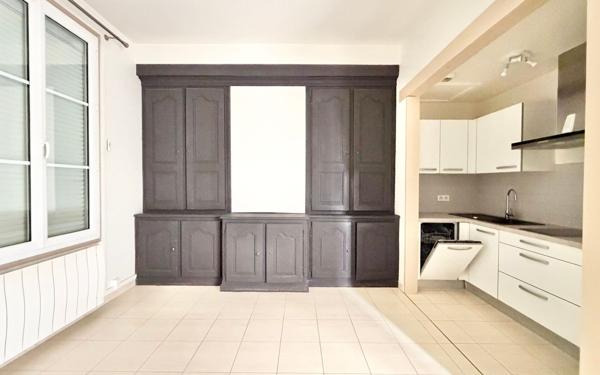 Maison à vendre    7 pièces • 159 m2 Chartres