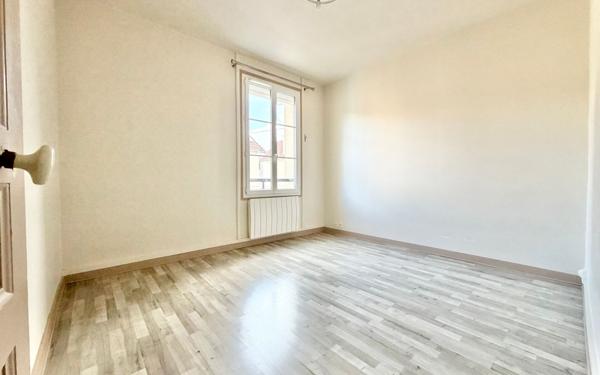 Maison à vendre    7 pièces • 159 m2 Chartres