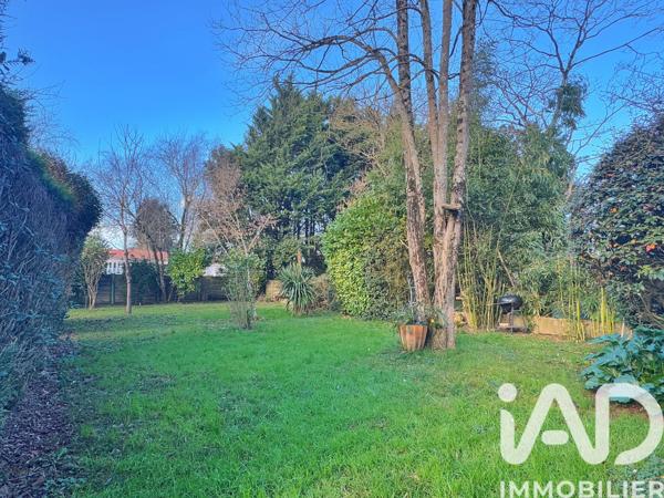 Maison à vendre 4 pièces 79 m² Sauzé-Vaussais