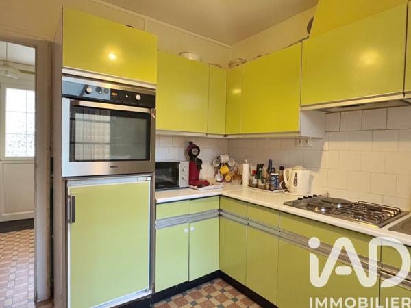 Maison à vendre 4 pièces 79 m² Sauzé-Vaussais