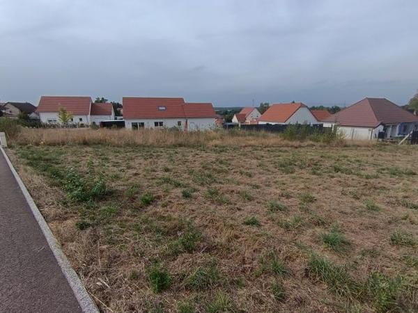 Terrain de 8ares