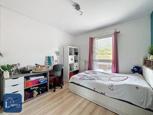 Maison Mitoyenne T6 Jardin Terrasse Garage Saint-Jean-de-Gonville 01630