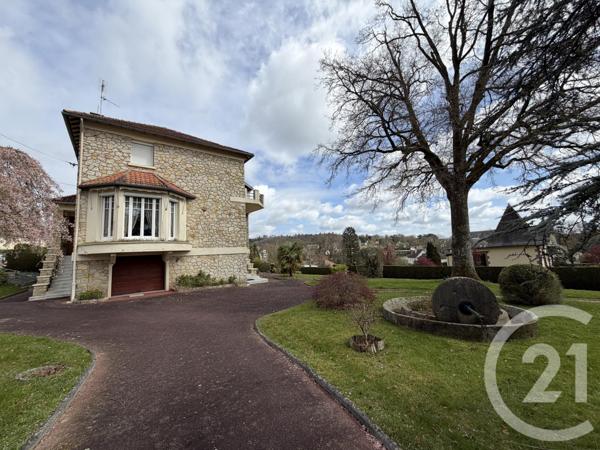 Maison à vendre  7 pièces - 150 m2 BAGNOLES DE L ORNE NORMANDIE - 61