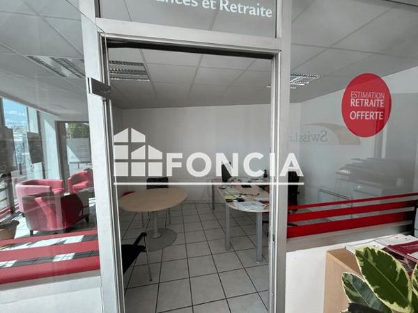 Location Local commercial 3 pièces 67 m² - 25 AVENUE DU GENERAL DE GAULLE Laon 02000