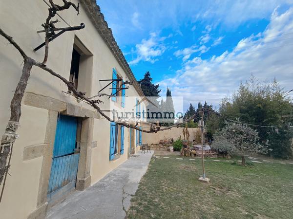 Travaillan (84850) Mas de caractère avec dépendances et T2 indépendant à Travaillan