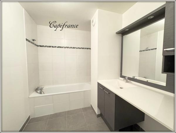 DRANCY Appartement F3 de 63 m² Centre ville ASCENSEUR 2 places parking