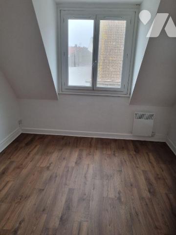 A VENDRE  charmante maison de 101m² offrant une belle luminosité et une vue mer.
elle se compo...