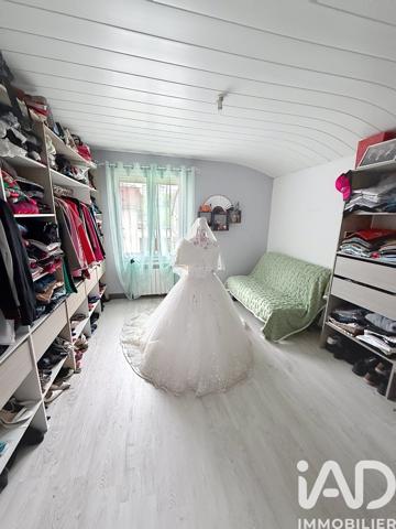Maison à vendre 6 pièces 139 m² Injoux-Génissiat