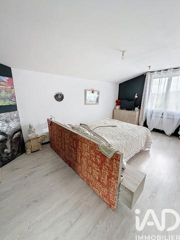 Maison à vendre 6 pièces 139 m² Injoux-Génissiat