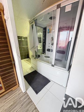 Maison à vendre 6 pièces 139 m² Injoux-Génissiat