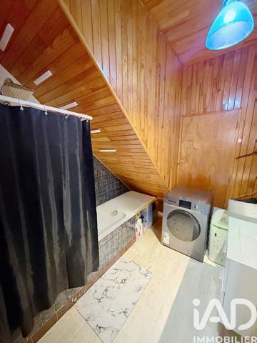 Maison à vendre 6 pièces 139 m² Injoux-Génissiat