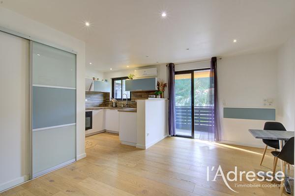 Lucciana - Studio meublé 28m² avec terrasse - Proche gare