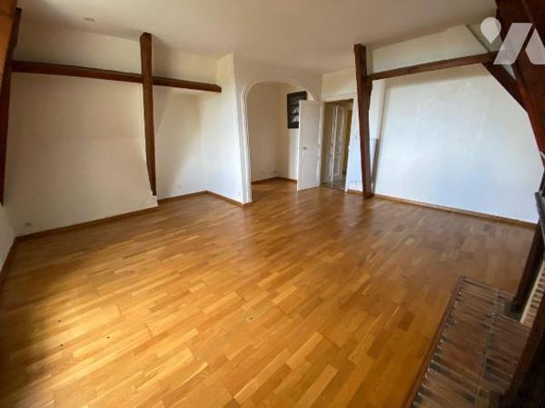 Appartement à Vendre à Saint-Quay-Portrieux (22410) en Côtes-d'Armor (22)

Situé à Saint-Quay...