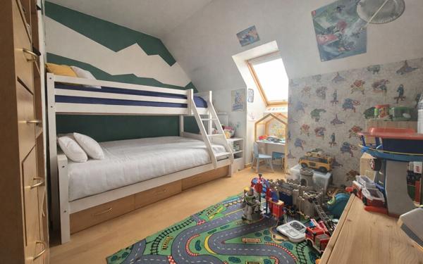 Maison à vendre    4 pièces • 90 m2 Carrières-sous-Poissy