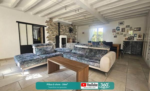 Une maison en exclusivité avec ses points forts :

- Hameau entre Beauce la Romaine et Charsonville
- Cachet et authenticité de l'ancien : (ancien relais de poste),
- Luminosité et beaux volumes,
- 4 chambres + bureau,
- 2 salles de bain/eau,
- Suite parentale,
- Magnifique jardin,
- 2 Terrasses,
- Nombreux rangements,
- 2 toilettes,
- Buanderie et dépendances,
- Poêle à granulés,
- Magnifique cuisine
- Diagnostic C...

La maison : 
Ancien relais de poste vous serez séduits par le charme de l'ancien entièrement rénové. C'est une perle rare que vous pouvez découvrir en exclusivité. La maison non mitoyenne fait près de 240m² habitables, pour un total de 8 pièces dont 4 chambres. Je vous laisse découvrir ce bien en commençant par le rez de chaussée. 

Le rez de chaussée : 
Un porche pour une entrée couverte et fonctionnelle - Une grande buanderie avec point d'eau  - Une grande entrée avec dressing (parfait pour les manteaux et chaussures) - Toilettes séparées suspendues avec meuble vasque - Pièce à vivre avec rangements et poêle à granulés - Magnifique cuisine récente contemporaine dinatoire (nombreux plans de travail et rangements) - Véritable bar d'époque (agréables soirées en perspective) - Véritable suite parentale avec dressing, double vasque et douche à l'italienne. Maison idéale avec une vie de plain pied possible. 

L'étage : 
Véritable parquet en bois massif pour tout l'étage - Le premier escalier vous amène à la deuxième chambre en mezzanine de la maison - Un second escalier dessert un espace bureau/mezzanine (idéal pour le télétravail) - Un vaste palier de charme avec de nombreux rangements (parfait pour le quotidien) - Deux très belles chambres spacieuses - Une grande salle de bain avec toilettes (pour satisfaire toute la famille).

Extérieurs et dépendances :
La parcelle de près de 1260m² est à l'abris des regards - Exposition Sud-Est - Une cour pour stationner plusieurs véhicules - Beau jardon arboré - 2 terrasses - Cabanon de rangement en bois - Petit atelier/verrière - Plusieurs appentis pour du rangement supplémentaire - Cave - Espace poulailler...

Côté technique : 
Ballon moins de 10 ans - Assainissement individuel - Diagnostic C - Pas d'amiante ni plomb - Menuiseries double vitrage - Radiateurs alimentés par poêle à granulés de moins de 10 ans - Murs en pierre et moellons avec isolation intérieure allant de 10 à 20cm.

Le secteur : 
Cette maison de charme se trouve dans un hameau entre Charsonville et Beauce la Romaine, anciennement Ouzouer le Marché - Accès rapide aux axes reliant Orléans, Blois et Beaugency - Établissements scolaires sur la commune (écoles et collège) et ramassage scolaire: idéal pour les familles - Bassin d’emploi porté par l’agriculture, la logistique et les pôles économiques alentours - Un emplacement recherché alliant tranquillité et accessibilité - boulangeries, bar-tabac, restauration, coiffure etc...

Visite virtuelle 360° sur demande,
Vidéo de présentation sur ma page YouTube,
J'attends votre appel pour planifier une visite. Dans le cadre de votre projet d’acquisition et conformément aux dispositions de la loi ELAN, nous souhaitons vous informer de vos droits avant la visite du bien que vous envisagez. Nous vous rappelons que vous avez la possibilité de vous faire accompagner, lors de la visite, par un professionnel de la construction de votre choix (architecte, expert en bâtiment, maître d’œuvre, artisan, etc.). Cette démarche peut vous permettre d’obtenir un avis technique éclairé sur l’état du bien, d’identifier d’éventuels travaux à prévoir et de sécuriser votre projet d’acquisition. Nous vous remercions de bien vouloir nous informer en amont de la visite si vous souhaitez être accompagné(e), afin de faciliter l’organisation de celle-ci dans les meilleures conditions.