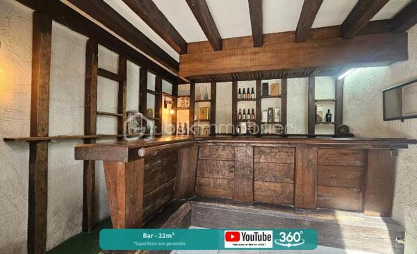 Une maison en exclusivité avec ses points forts :

- Hameau entre Beauce la Romaine et Charsonville
- Cachet et authenticité de l'ancien : (ancien relais de poste),
- Luminosité et beaux volumes,
- 4 chambres + bureau,
- 2 salles de bain/eau,
- Suite parentale,
- Magnifique jardin,
- 2 Terrasses,
- Nombreux rangements,
- 2 toilettes,
- Buanderie et dépendances,
- Poêle à granulés,
- Magnifique cuisine
- Diagnostic C...

La maison : 
Ancien relais de poste vous serez séduits par le charme de l'ancien entièrement rénové. C'est une perle rare que vous pouvez découvrir en exclusivité. La maison non mitoyenne fait près de 240m² habitables, pour un total de 8 pièces dont 4 chambres. Je vous laisse découvrir ce bien en commençant par le rez de chaussée. 

Le rez de chaussée : 
Un porche pour une entrée couverte et fonctionnelle - Une grande buanderie avec point d'eau  - Une grande entrée avec dressing (parfait pour les manteaux et chaussures) - Toilettes séparées suspendues avec meuble vasque - Pièce à vivre avec rangements et poêle à granulés - Magnifique cuisine récente contemporaine dinatoire (nombreux plans de travail et rangements) - Véritable bar d'époque (agréables soirées en perspective) - Véritable suite parentale avec dressing, double vasque et douche à l'italienne. Maison idéale avec une vie de plain pied possible. 

L'étage : 
Véritable parquet en bois massif pour tout l'étage - Le premier escalier vous amène à la deuxième chambre en mezzanine de la maison - Un second escalier dessert un espace bureau/mezzanine (idéal pour le télétravail) - Un vaste palier de charme avec de nombreux rangements (parfait pour le quotidien) - Deux très belles chambres spacieuses - Une grande salle de bain avec toilettes (pour satisfaire toute la famille).

Extérieurs et dépendances :
La parcelle de près de 1260m² est à l'abris des regards - Exposition Sud-Est - Une cour pour stationner plusieurs véhicules - Beau jardon arboré - 2 terrasses - Cabanon de rangement en bois - Petit atelier/verrière - Plusieurs appentis pour du rangement supplémentaire - Cave - Espace poulailler...

Côté technique : 
Ballon moins de 10 ans - Assainissement individuel - Diagnostic C - Pas d'amiante ni plomb - Menuiseries double vitrage - Radiateurs alimentés par poêle à granulés de moins de 10 ans - Murs en pierre et moellons avec isolation intérieure allant de 10 à 20cm.

Le secteur : 
Cette maison de charme se trouve dans un hameau entre Charsonville et Beauce la Romaine, anciennement Ouzouer le Marché - Accès rapide aux axes reliant Orléans, Blois et Beaugency - Établissements scolaires sur la commune (écoles et collège) et ramassage scolaire: idéal pour les familles - Bassin d’emploi porté par l’agriculture, la logistique et les pôles économiques alentours - Un emplacement recherché alliant tranquillité et accessibilité - boulangeries, bar-tabac, restauration, coiffure etc...

Visite virtuelle 360° sur demande,
Vidéo de présentation sur ma page YouTube,
J'attends votre appel pour planifier une visite. Dans le cadre de votre projet d’acquisition et conformément aux dispositions de la loi ELAN, nous souhaitons vous informer de vos droits avant la visite du bien que vous envisagez. Nous vous rappelons que vous avez la possibilité de vous faire accompagner, lors de la visite, par un professionnel de la construction de votre choix (architecte, expert en bâtiment, maître d’œuvre, artisan, etc.). Cette démarche peut vous permettre d’obtenir un avis technique éclairé sur l’état du bien, d’identifier d’éventuels travaux à prévoir et de sécuriser votre projet d’acquisition. Nous vous remercions de bien vouloir nous informer en amont de la visite si vous souhaitez être accompagné(e), afin de faciliter l’organisation de celle-ci dans les meilleures conditions.