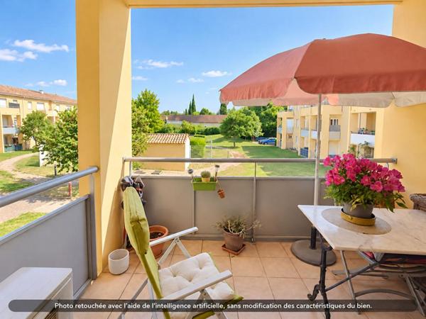 MONTEUX : T2 LOUÉ AVEC BALCON, PISCINE ET PARKING PRIVATIF