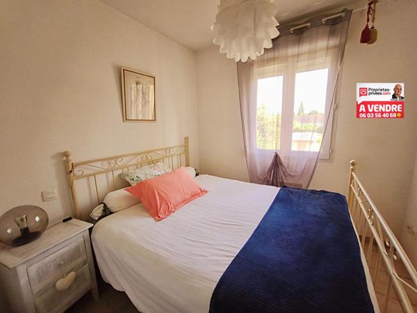 MONTEUX : T2 LOUÉ AVEC BALCON, PISCINE ET PARKING PRIVATIF