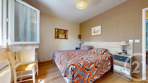 Maison à vendre  5 pièces - 115 m 2   ST VINCENT DE TYROSSE  - 40