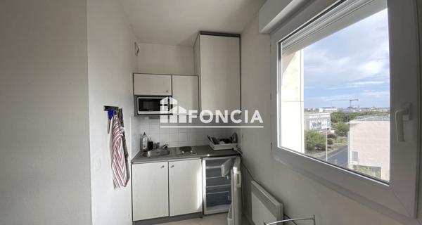 Location Studio meublé 24.84 m² - La Rochelle 17000