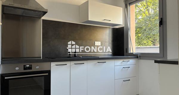 Location Appartement 2 pièces 47.012 m² - Oloron-sainte-marie 64400