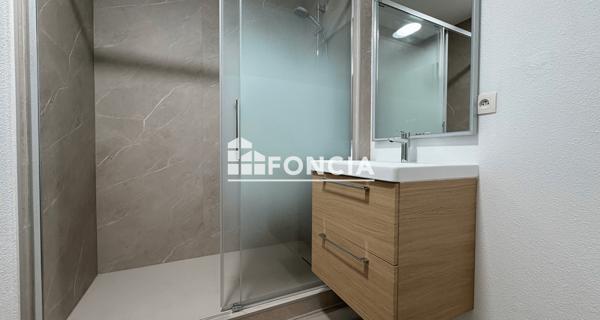 Location Appartement 2 pièces 47.012 m² - Oloron-sainte-marie 64400