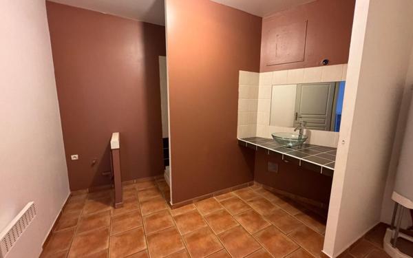 Appartement à louer    2 pièces •  Bessèges