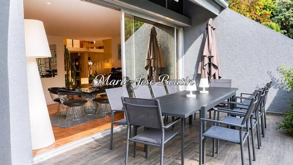 Maison à Lisieux, 14100 - 9 pièces 330m²