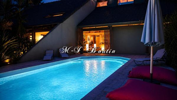 Maison à Lisieux, 14100 - 9 pièces 330m²