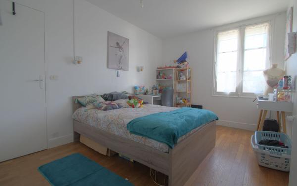 Maison à vendre    6 pièces •  La Chapelle-Saint-Mesmin