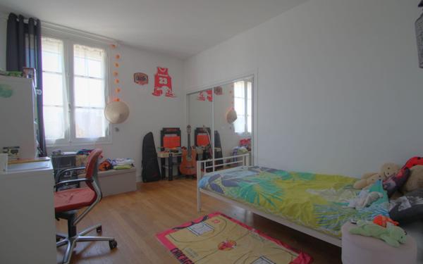 Maison à vendre    6 pièces •  La Chapelle-Saint-Mesmin