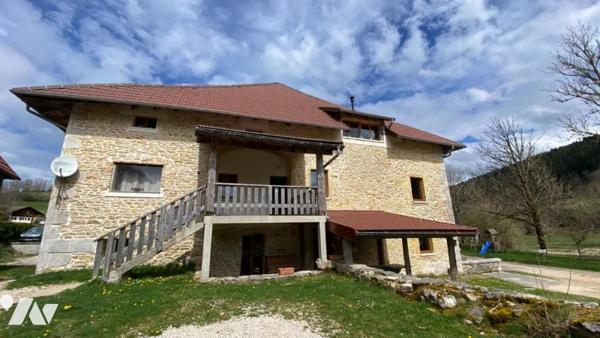 APPARTEMENT TYPE T 3 MONTBENOIT