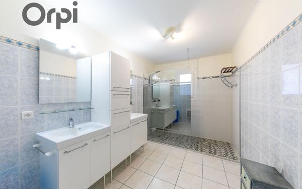 Maison à vendre    4 pièces • 145 m2 Baixas