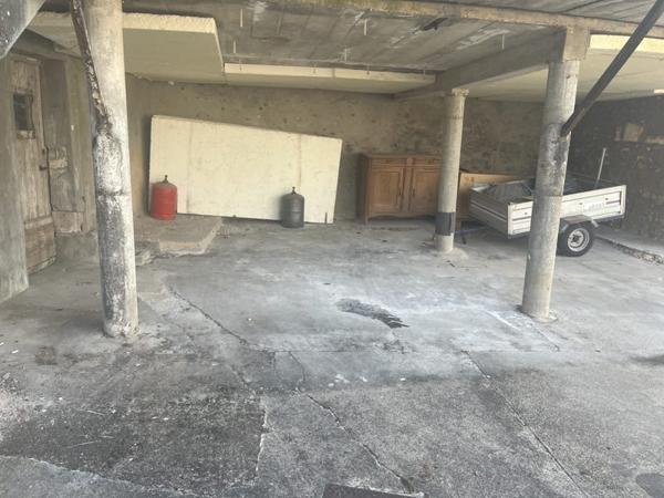 Maison à vendre |  Touvre |  4 pièces | 171 m²