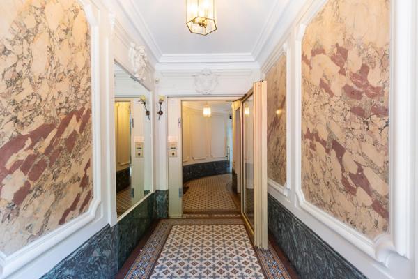 Appartement Paris 18 e - FRANCŒUR