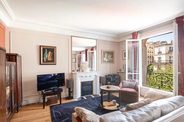 Appartement Paris 18 e - FRANCŒUR