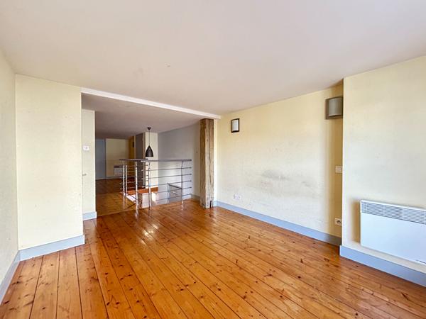 A vendre à PERIGUEUX appartement duplex d'environ 48 m²