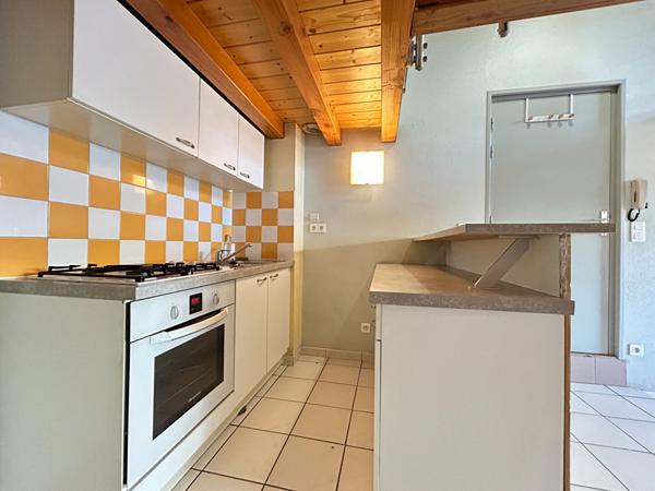 A vendre à PERIGUEUX appartement duplex d'environ 48 m²
