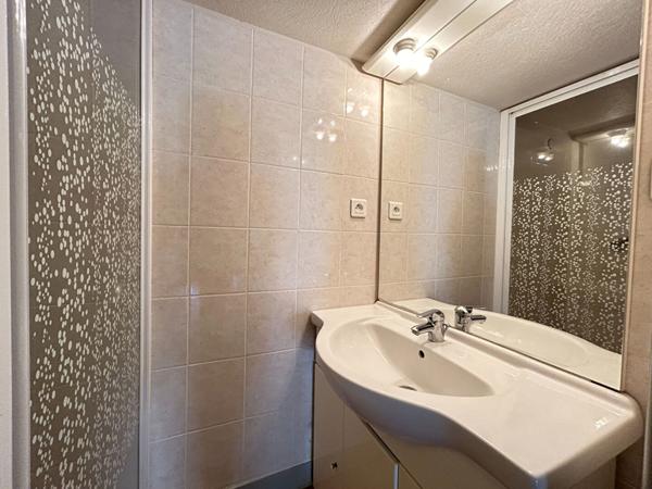 A vendre à PERIGUEUX appartement duplex d'environ 48 m²