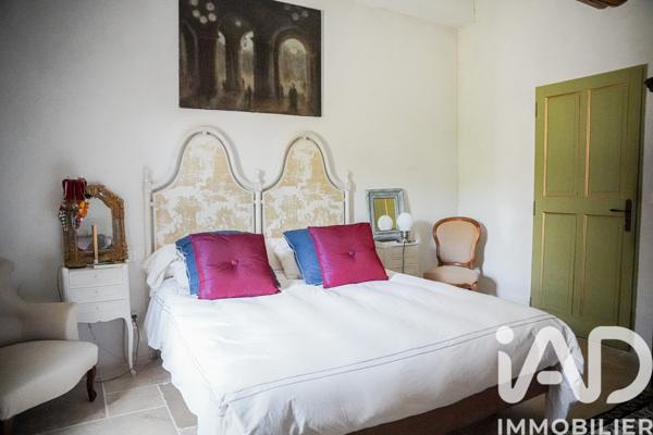 Maison à vendre 7 pièces 239 m² Robion