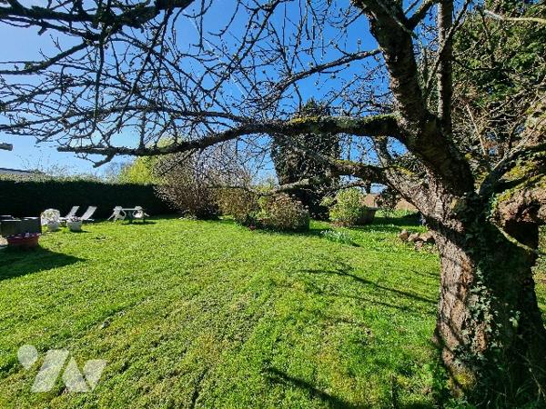 Maison d'habitation de 6 PP + maison de 2PP