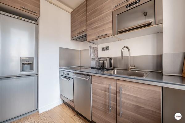 Appartement 2 pièce(s) 37.42 m2, Puteaux 92800